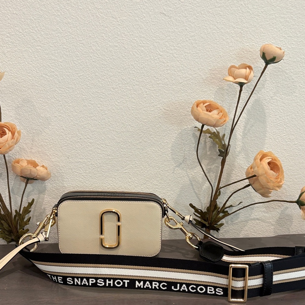 Marc Jacobs Cream and Black Crossbody Bag